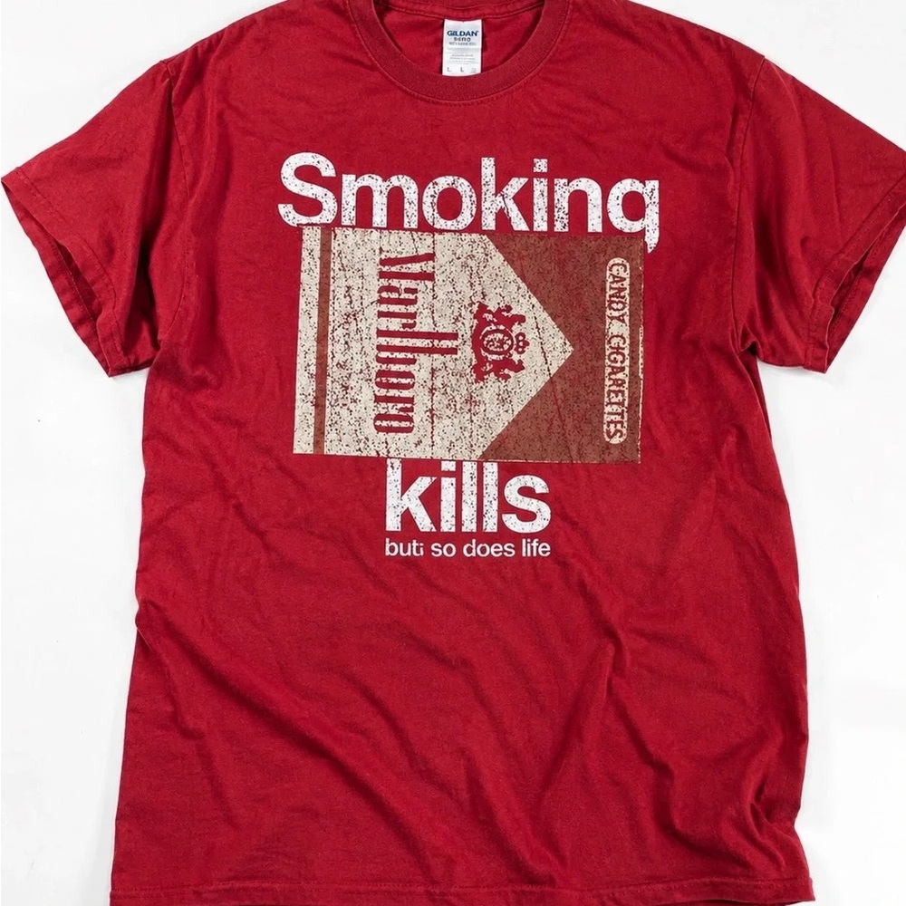 Gildan Men’s Red Short-Sleeve Tee with Distressed Graphic